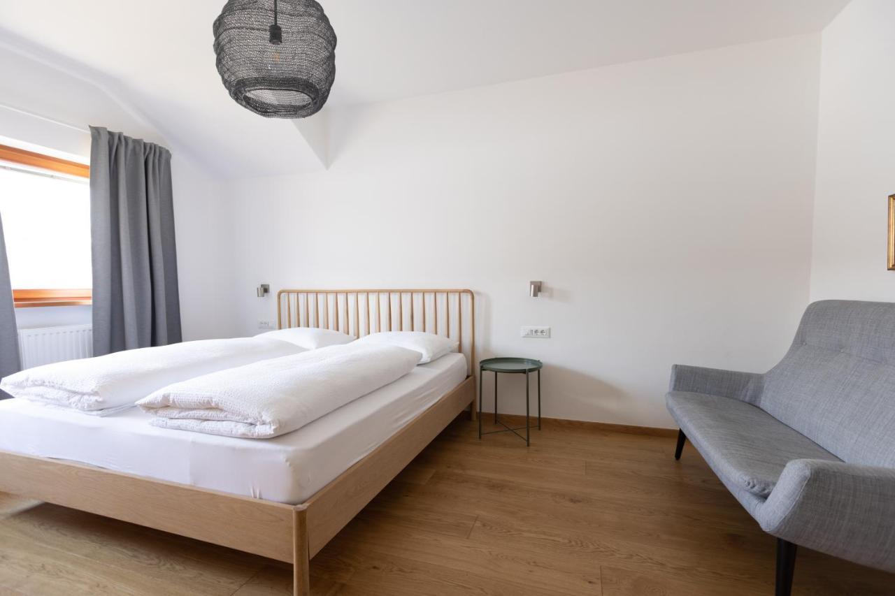 Schoene Wohnung Am Stadtrand Von Meran Valentinhof Εξωτερικό φωτογραφία